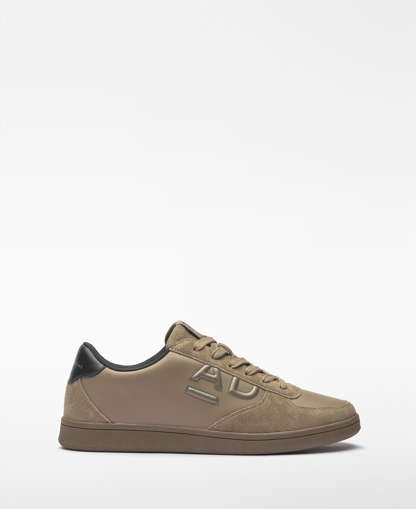 Shoes Collection for Men | Spring-Summer 25 | Adolfo Domínguez Shoes Collection for Men | Spring-Summer 25 | Adolfo Domínguez