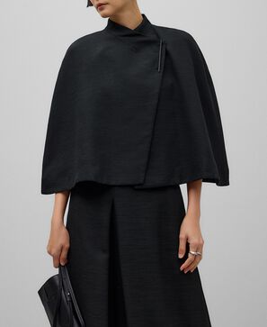 Black cross-front cape woman