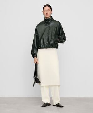 Pele N&atilde;o Pele fireplace neck bomber