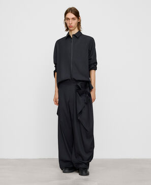 Melange shirt with satin-finish trims
