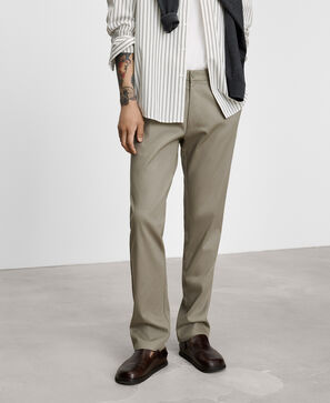 Regular fit microtexture chino trousers