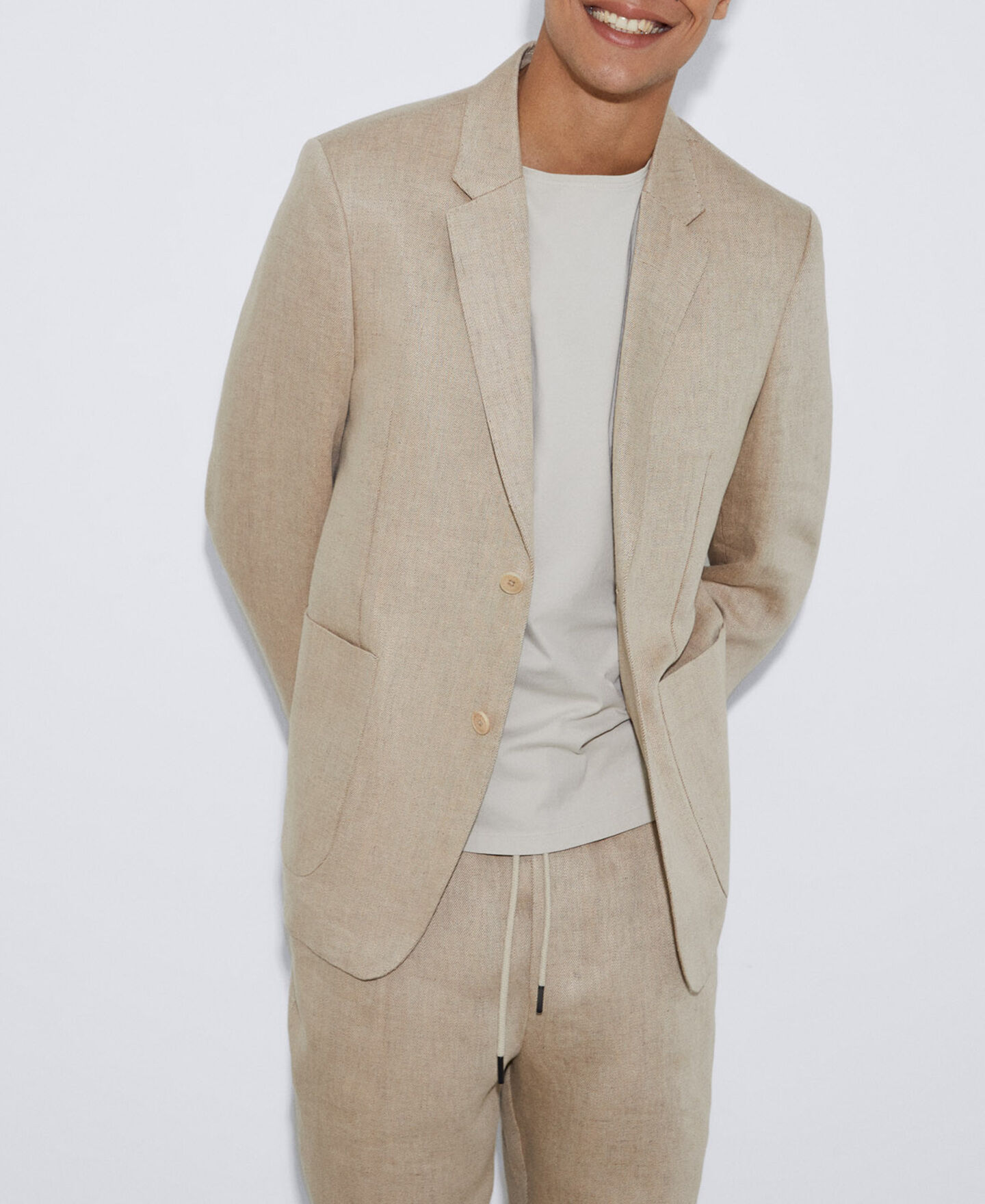 Colección Moda Hombre | Primavera-Verano 22 | Adolfo Domínguez