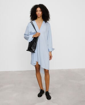 Vestido camisero asim&eacute;trico rayas
