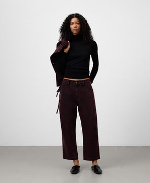 Pantalón tobillero denim lavado mujer