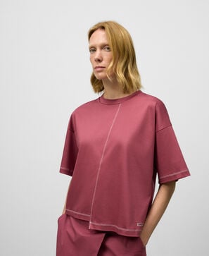 Camiseta relaxed fit asimétrica mujer