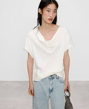Double-fabric draped neckline T-shirt