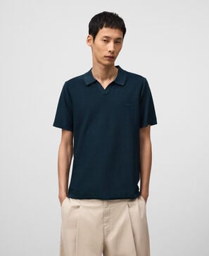 V-neck structured knit polo shirt man