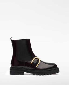 Patent ankle boot with buckle woman