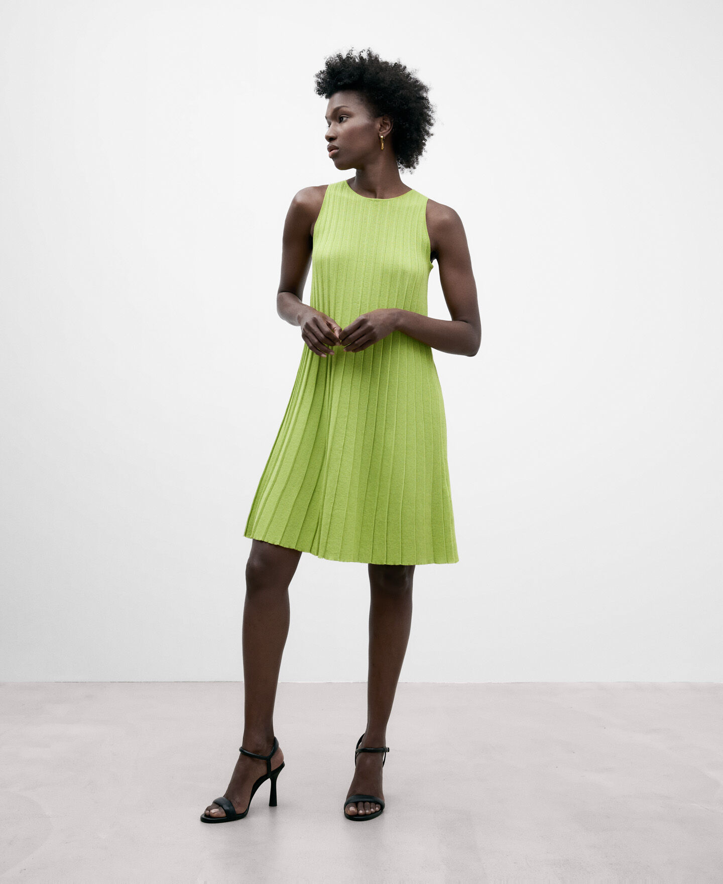 Vestidos cortos cheap adolfo dominguez