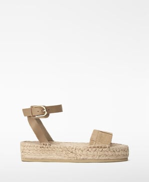 Jute sandal with braided strap