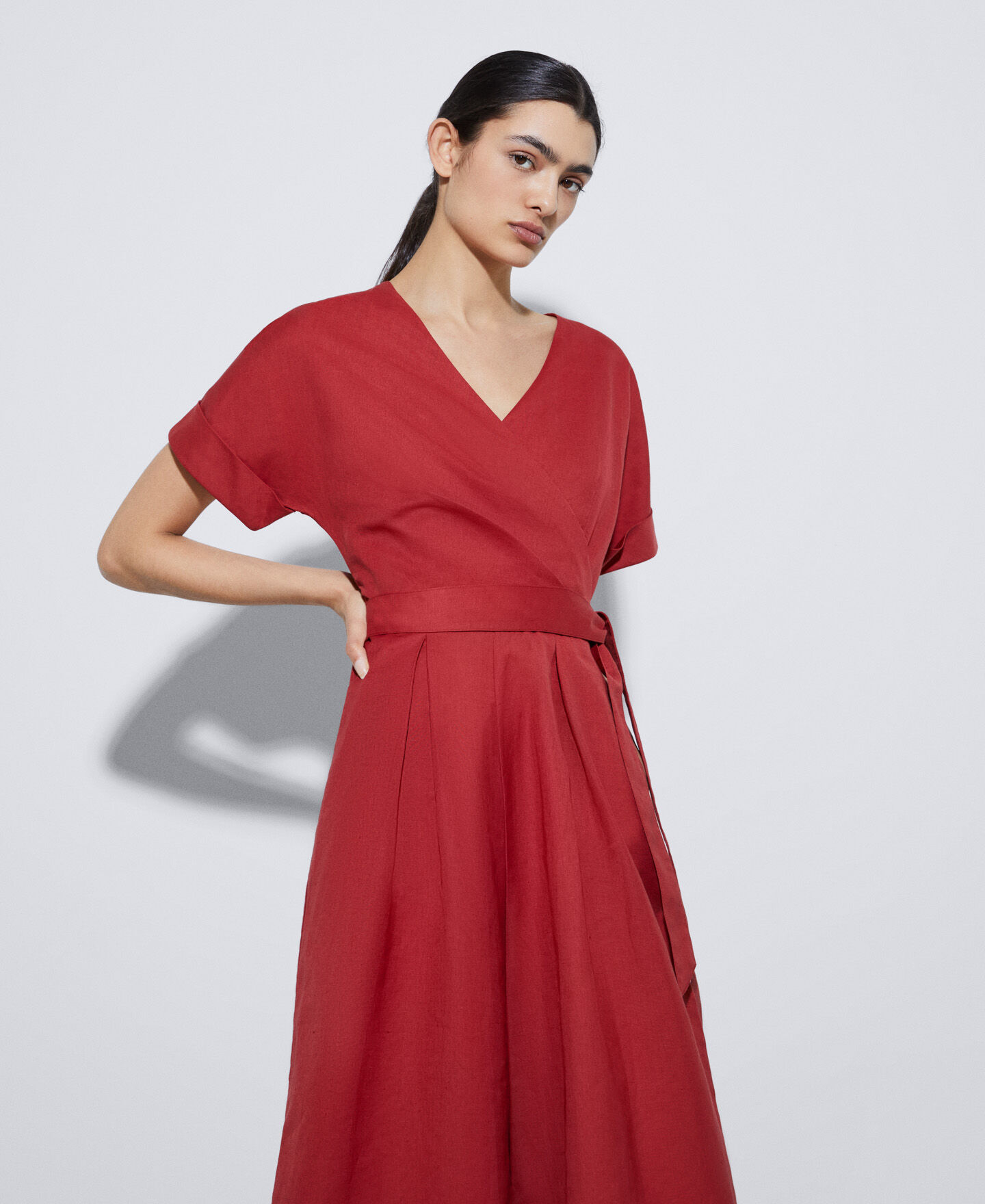 Descubre Vestidos y Monos | Primavera-Verano 22 | Adolfo Domínguez