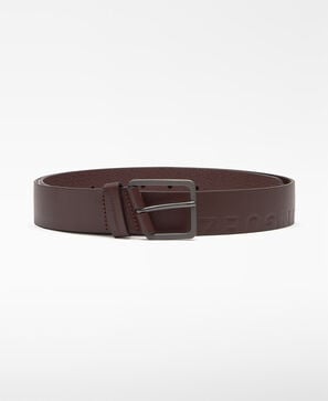 Engraved logo leather belt man