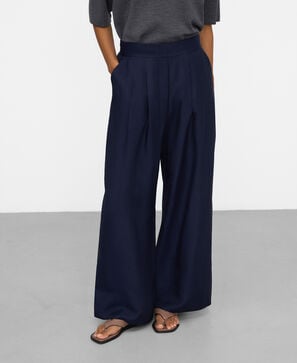 Double-pleated wide-leg trousers