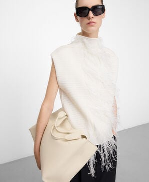 Top rafia flecos efecto pluma