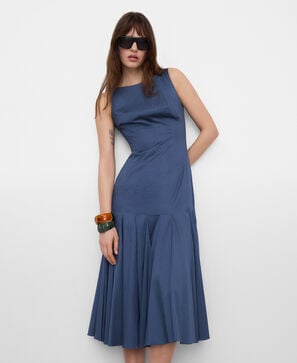 Vestido midi plisado