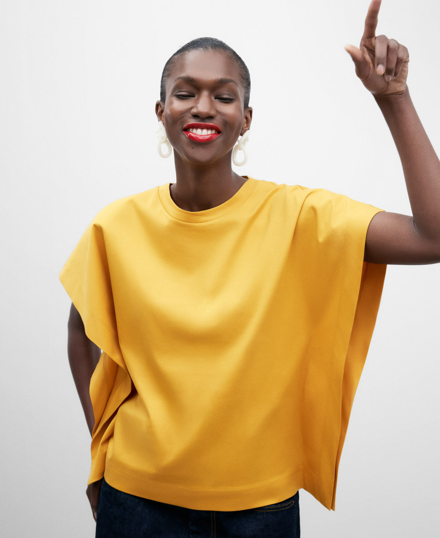 Mustard yellow t shirt on sale women's
