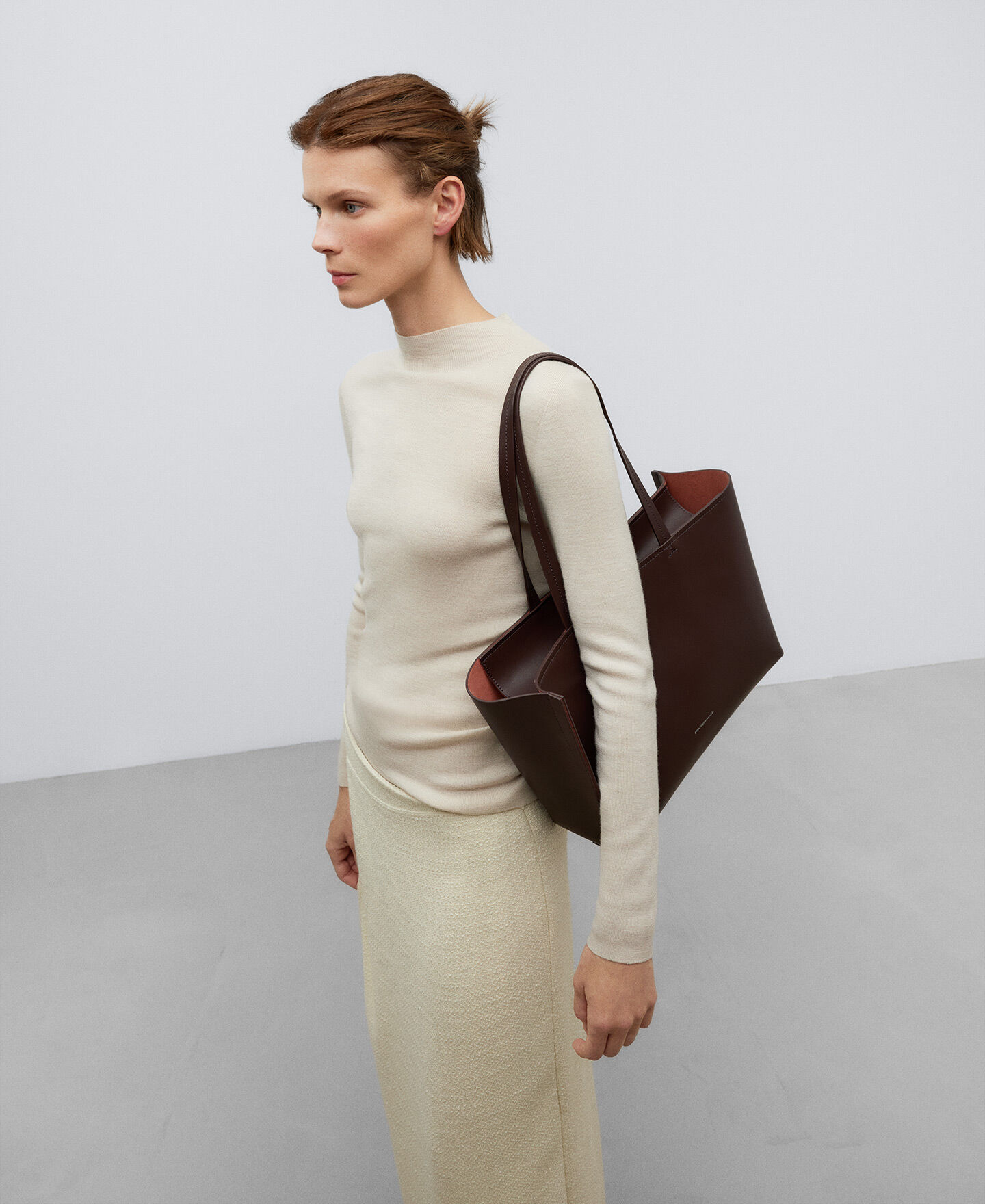 Bolsos u on sale adolfo dominguez rebajas