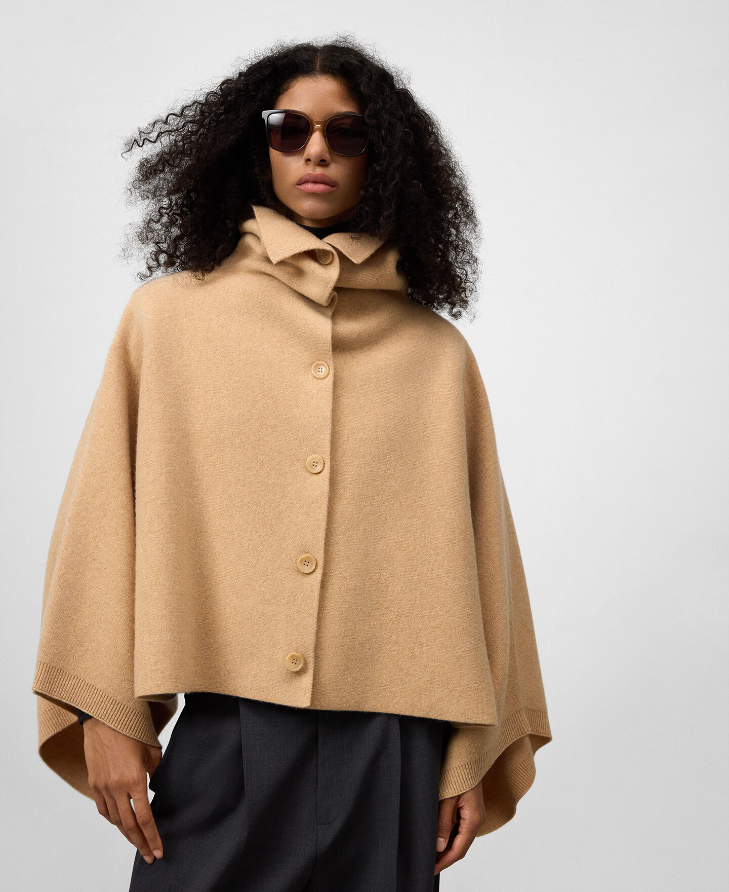 レディス ニットウェア コレクション | Adolfo Domínguez | AD Japan