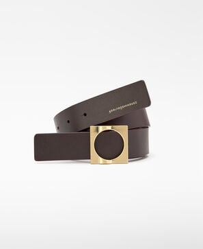 Reversible belt with decorative buckle