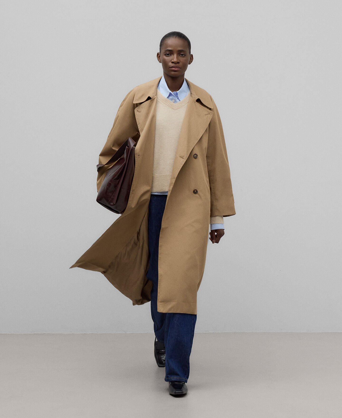 Adolfo trench coat hotsell