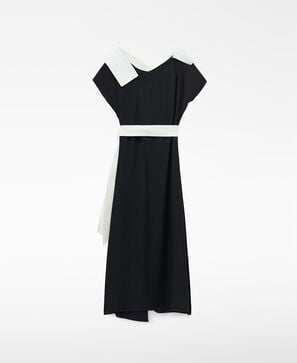 Vestido asim&eacute;trico combinado tricolor