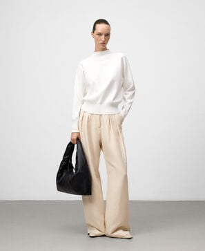 Camisola arredondada de malha para mulher