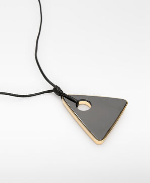 Triangular metal piece necklace woman
