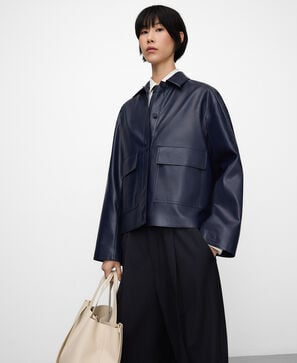 Camisa oversize em Pele N&atilde;o Pele