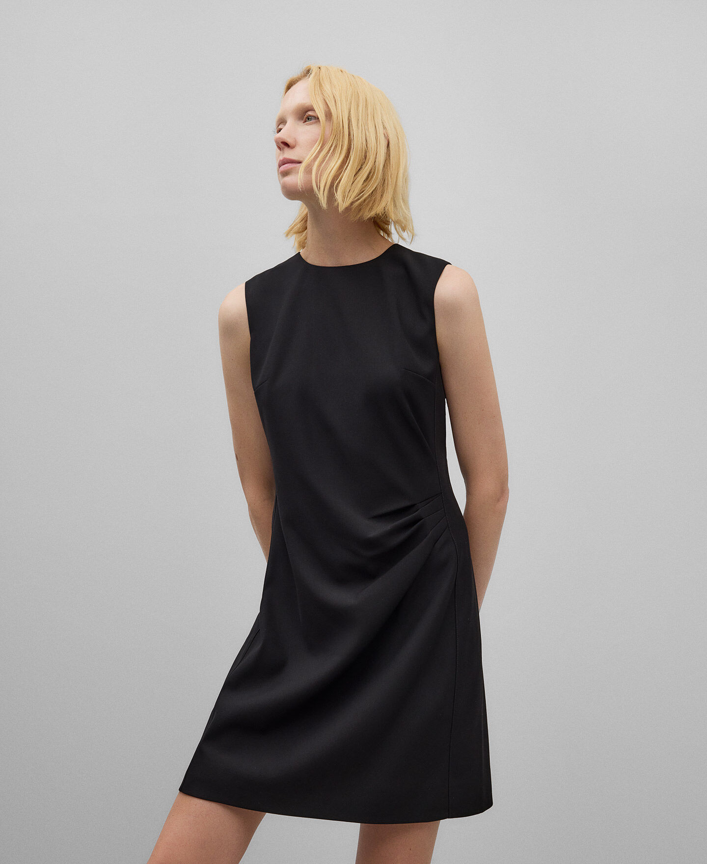 Robe cintrée noire outlet