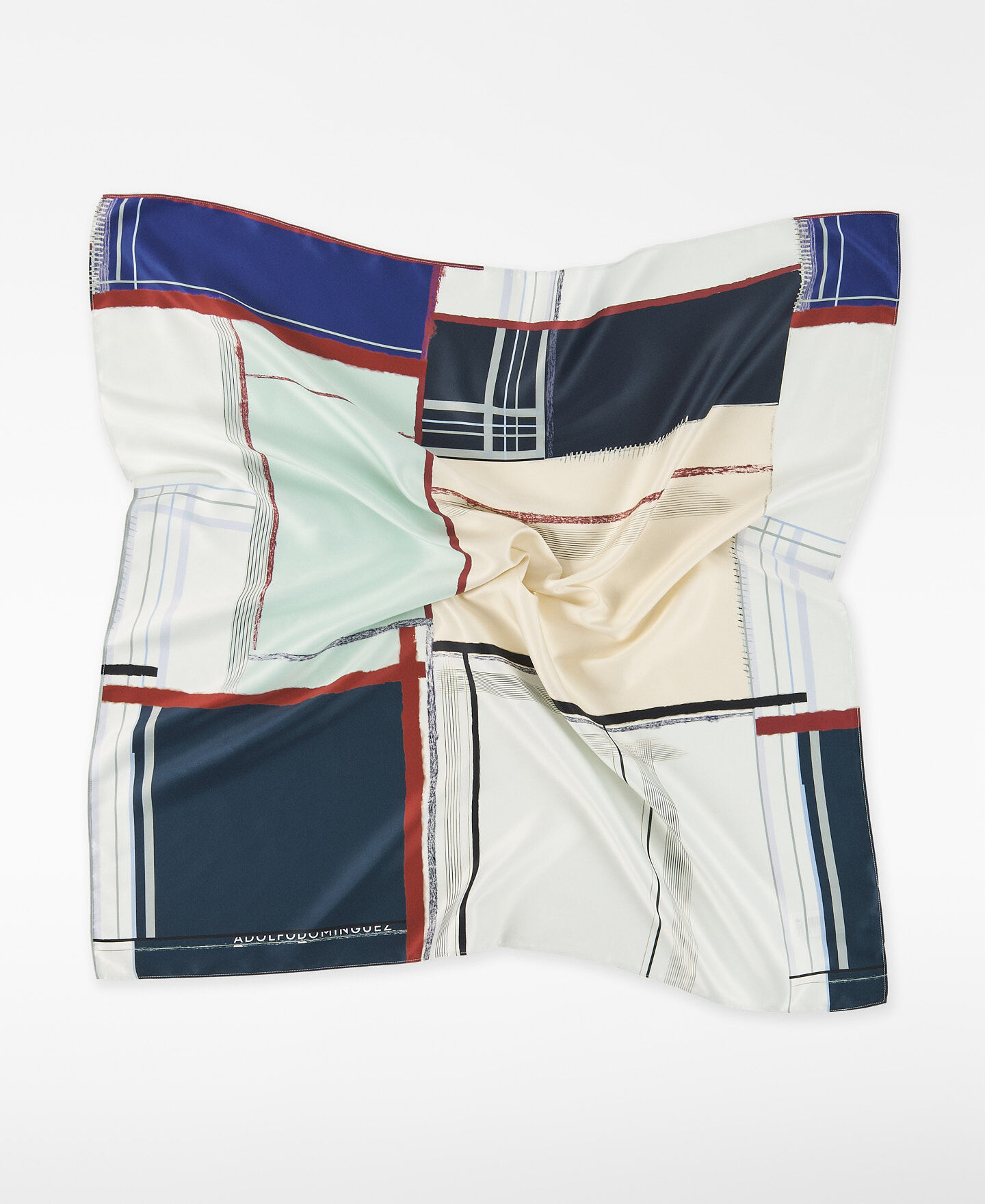 レディースコンセプトコレクション| 2025年春夏 | アドルフォ