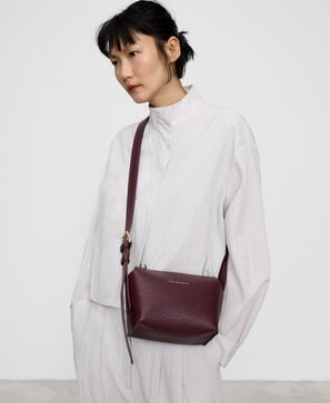 Mica スモールクロスボディ