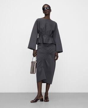 Gathered waist knit top