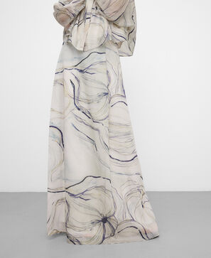 Langer bedruckter Rock