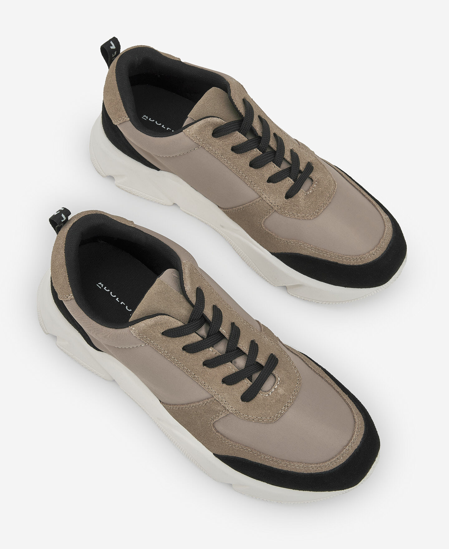 Zapatilla deportiva maxi suela AD Espa a