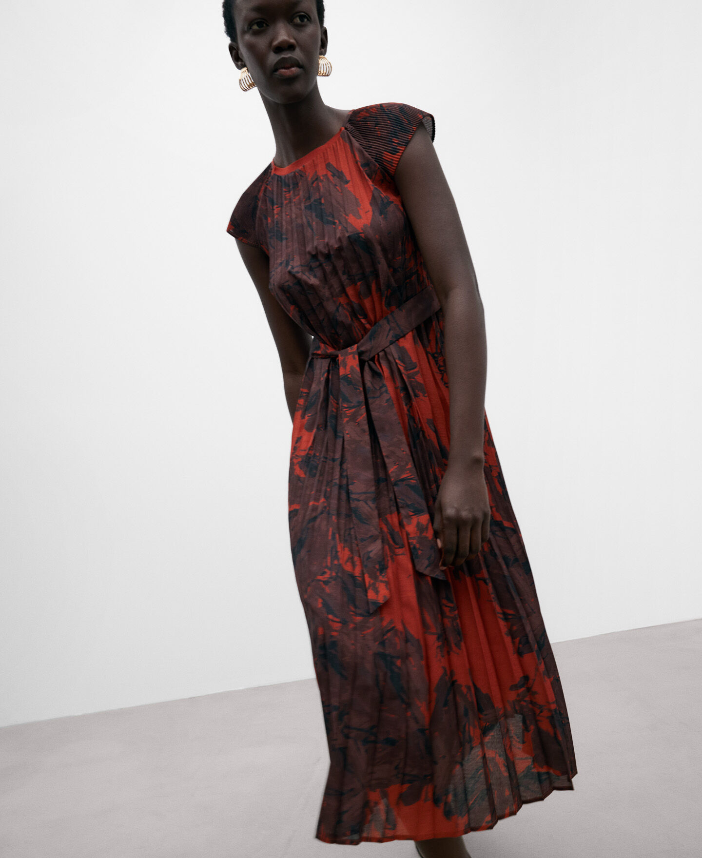 Adolfo top dominguez dresses