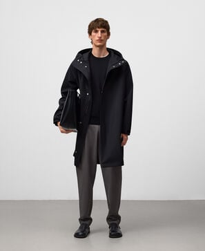 Parka larga con capucha hombre