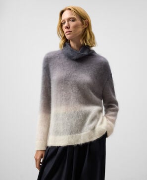 Ombre knit sweater woman