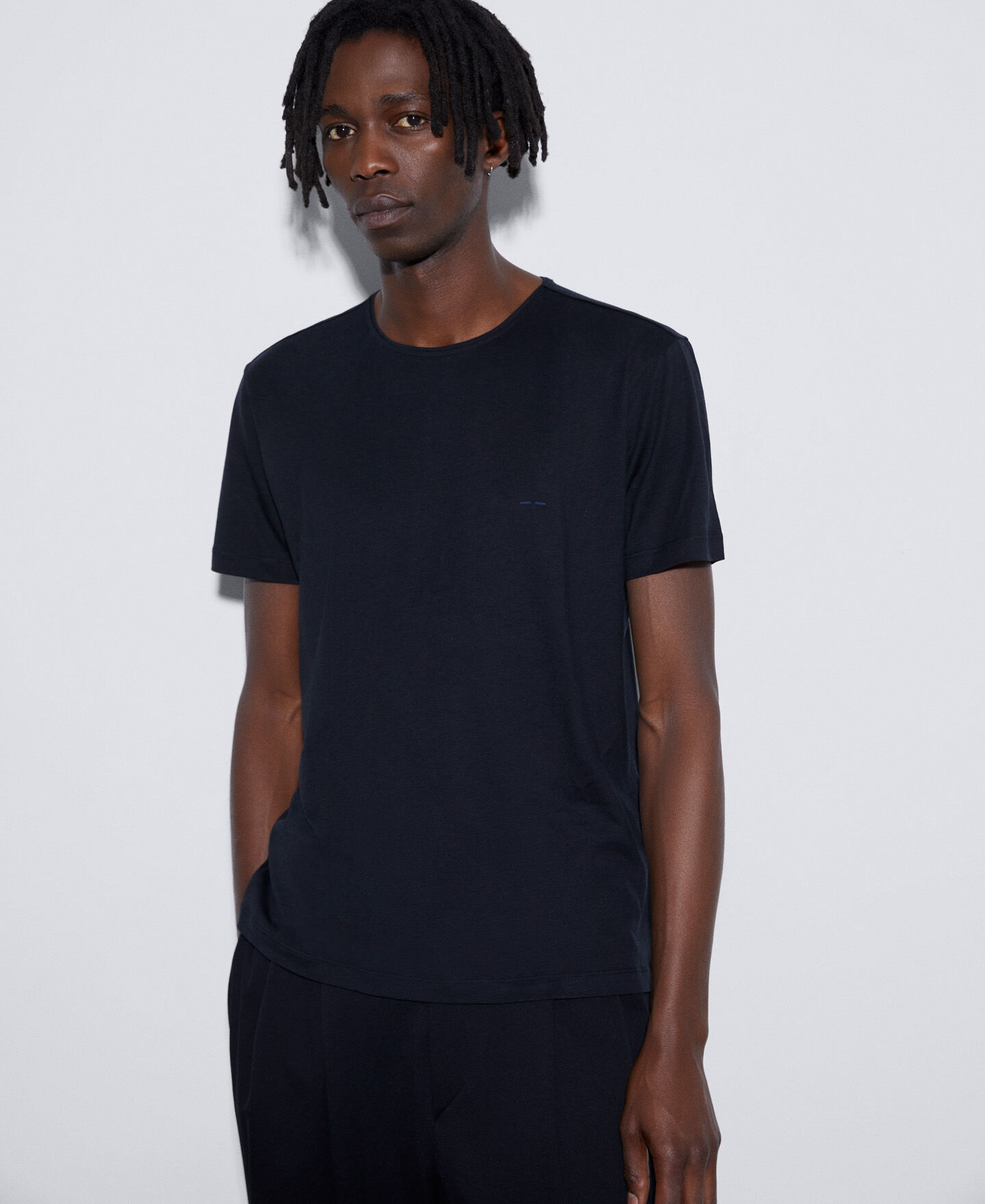 plain black t shirt price