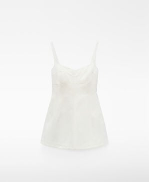 Strappy semi-fitted top