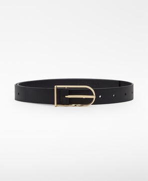 Leather belt with elongated buckle