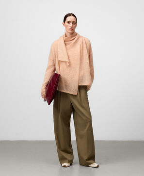 Scarf collar knit cardigan woman