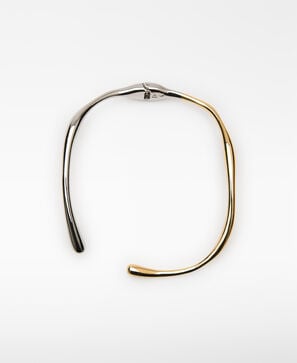 Double-lacquered metal choker woman
