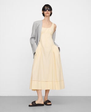 Vestido tirantes cintura entallada