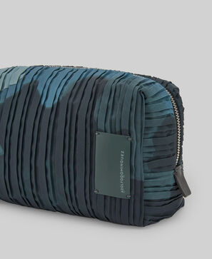 Printed crinkle toiletry bag woman