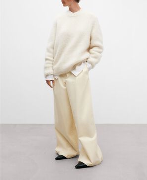 Alpaca knitted sweater for women