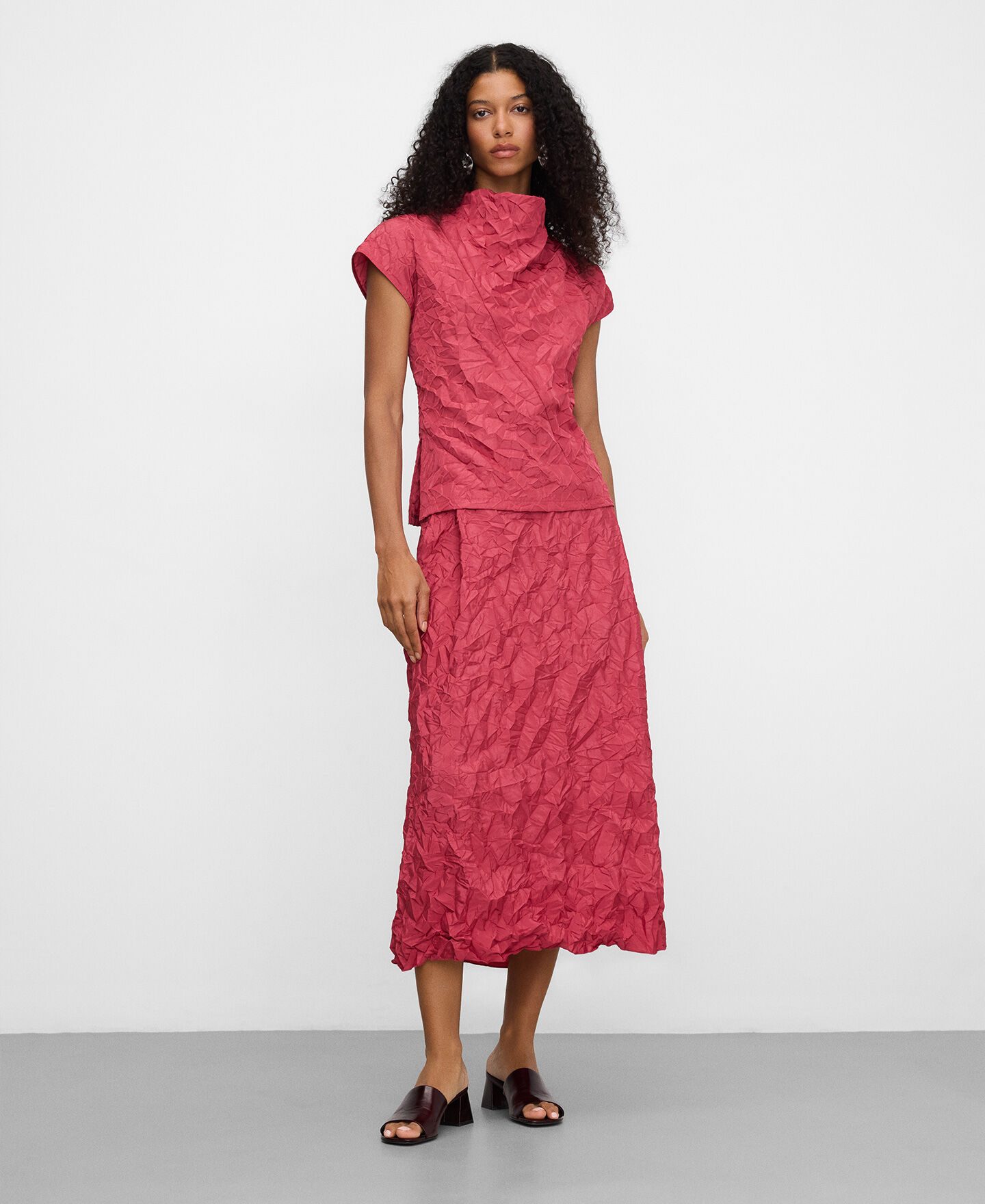 Wrinkled-effect satin top | AD Europa