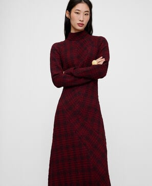 Robe &agrave; carreaux boucl&eacute;