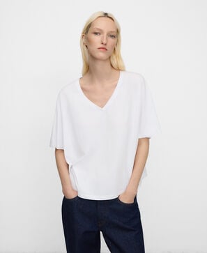 Cotton V-neck A-line T-shirt