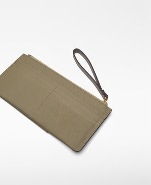 Responsible leather large wallet woman