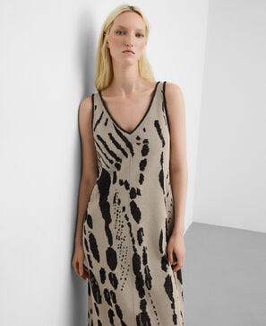Jacquard knit animal print dress